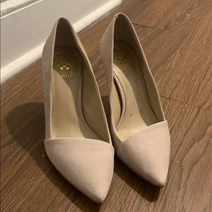 Women’s pumps